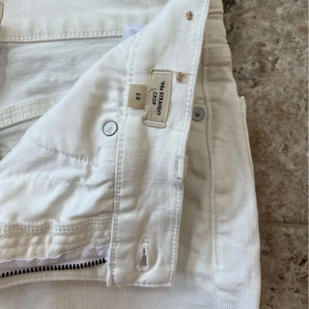 Madewell The ‘90s Straight Crop Jean with Raw Hems in Tile White, size 28
